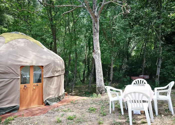 Luxuszelt Romantic Treehouse Yurt In Nature Reserve With Jacuzzi *